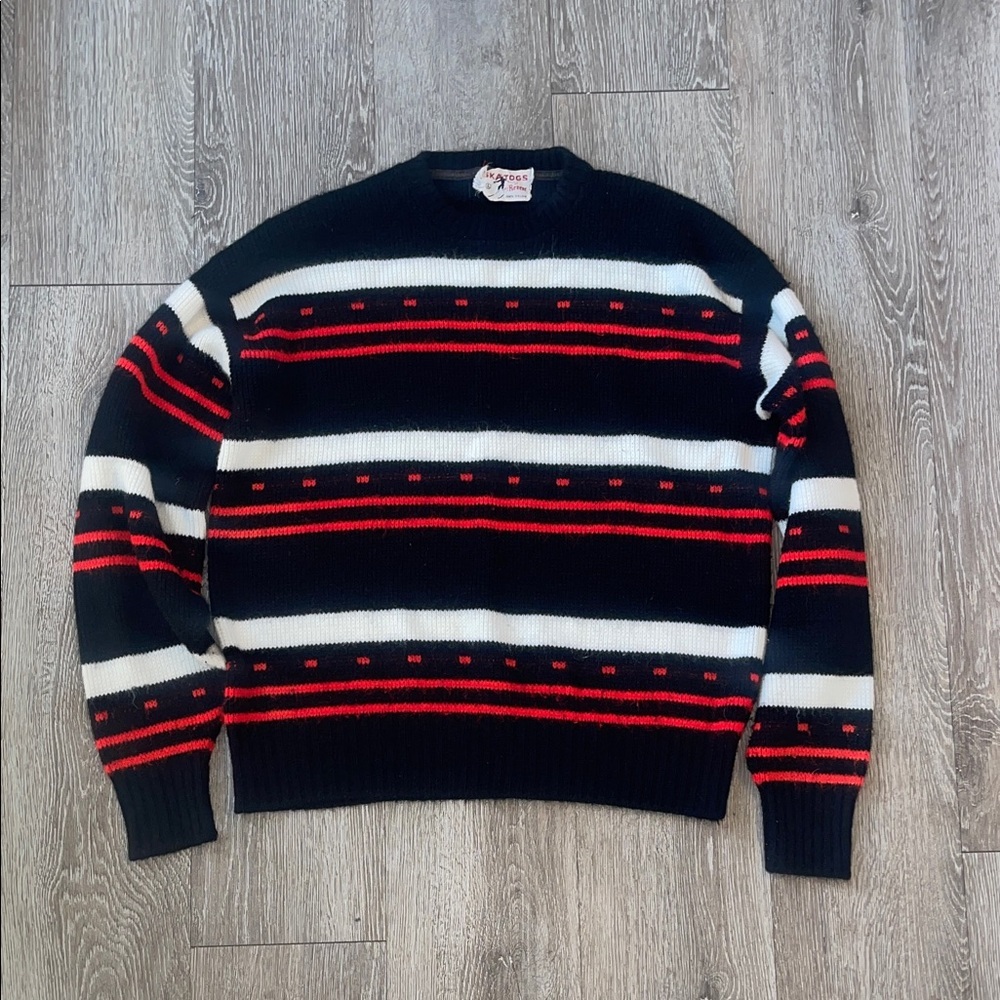 Vintage Skatogs by revere stripe sweater size large pullover crew neck red black